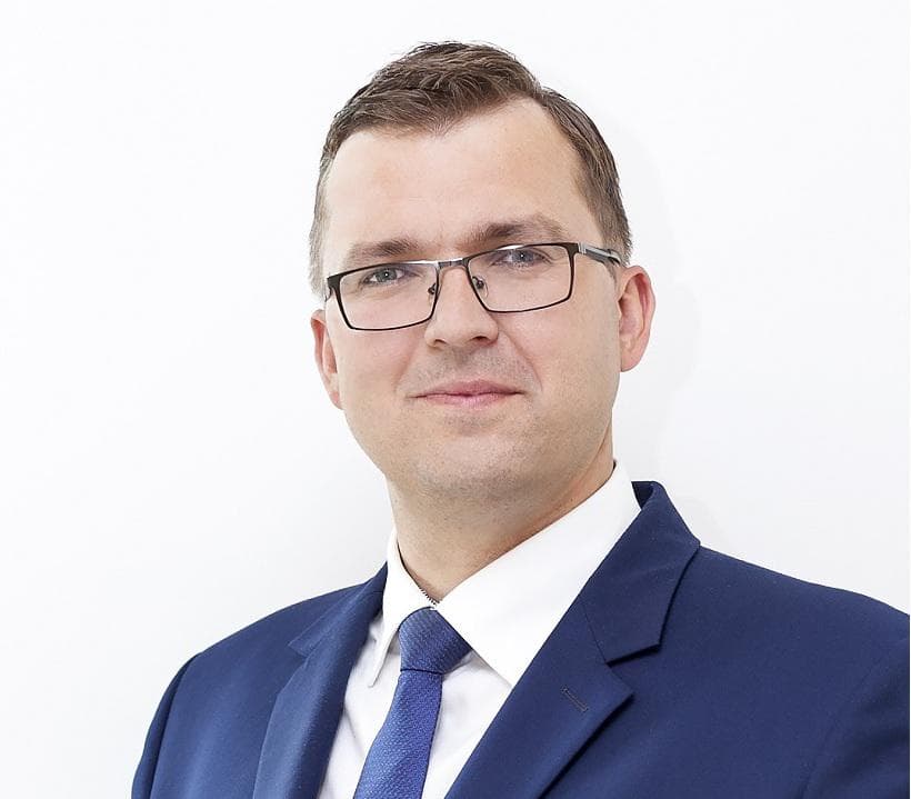 Dr Dariusz Gołebiewski